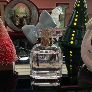 Marc Jacob perfect perfume